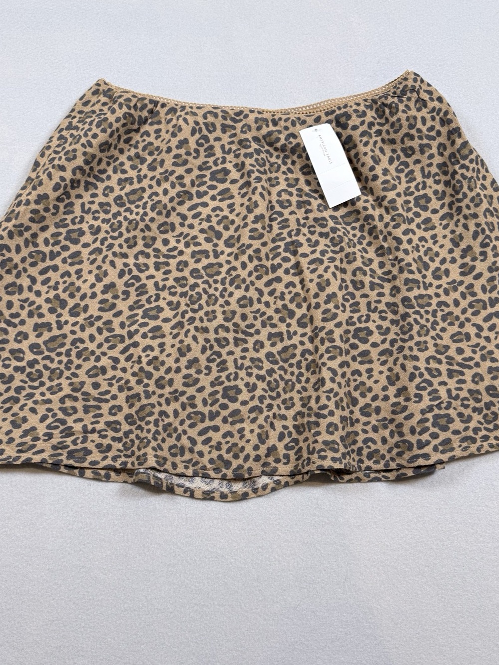 American Eagle Leopard Print A-Line Mini Skirt NWT Size M
